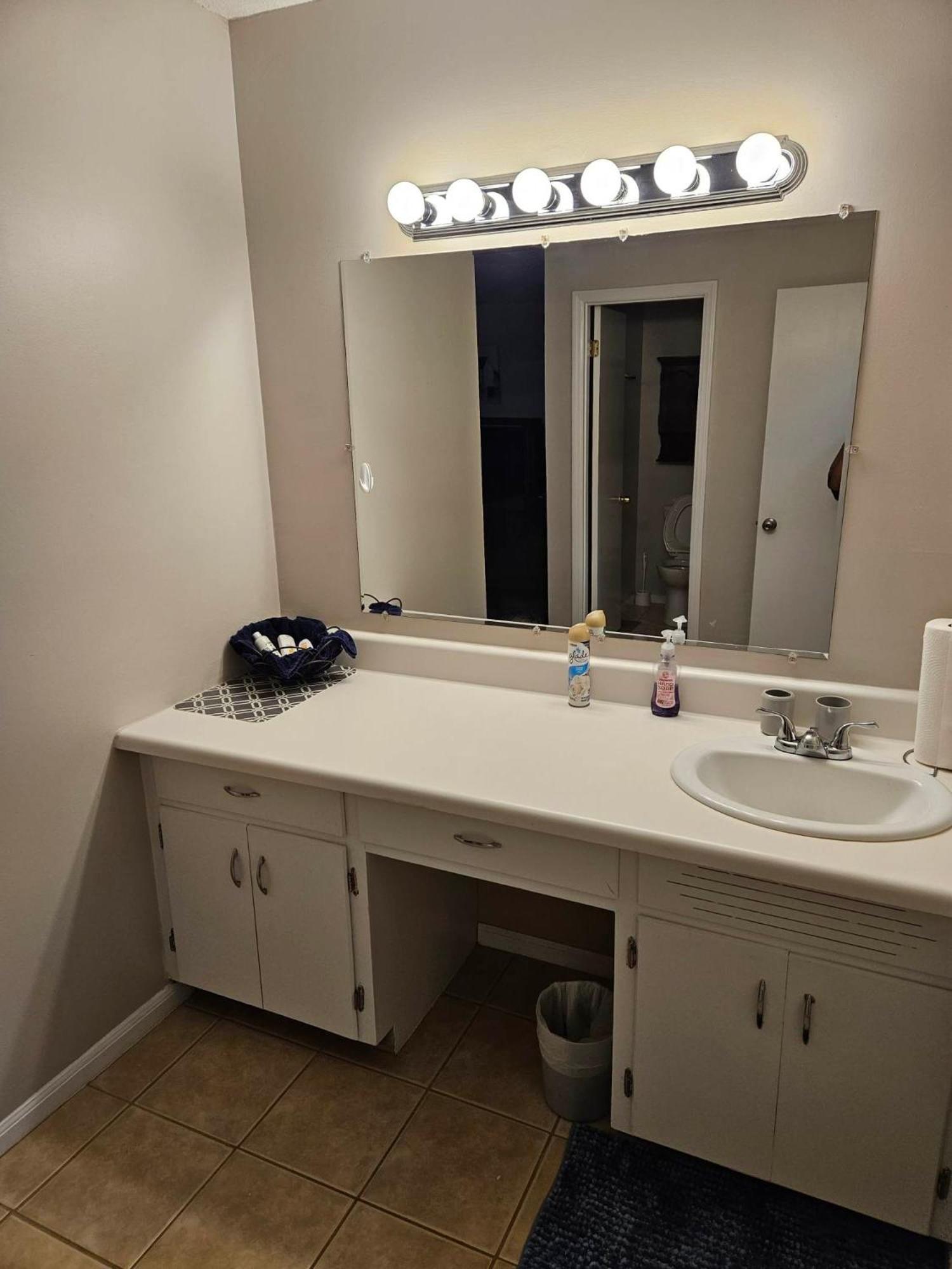 Gsrealty Apartment Americus Luaran gambar